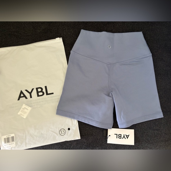 💥SOLD💥 AYBL Staple Shorts - Picture 2 of 7